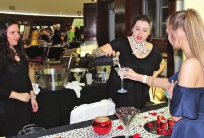 Click here to enlarge image