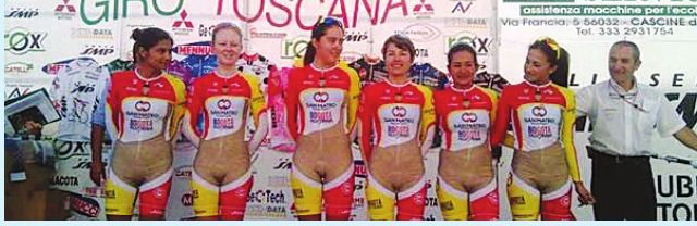 Escándalo por el uniforme equipo ciclismo femenino ElPlaneta
